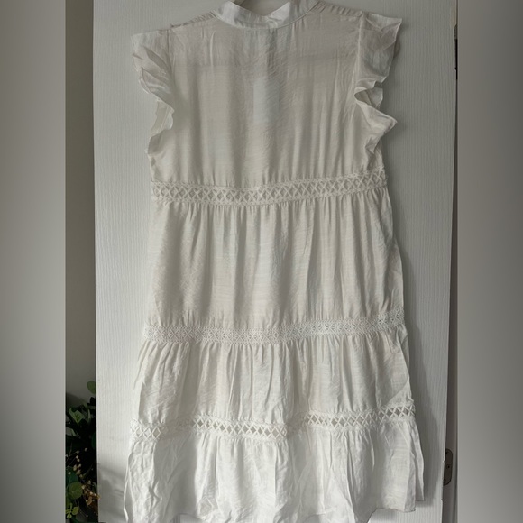 Causal White summer dress - Picture 2 of 2